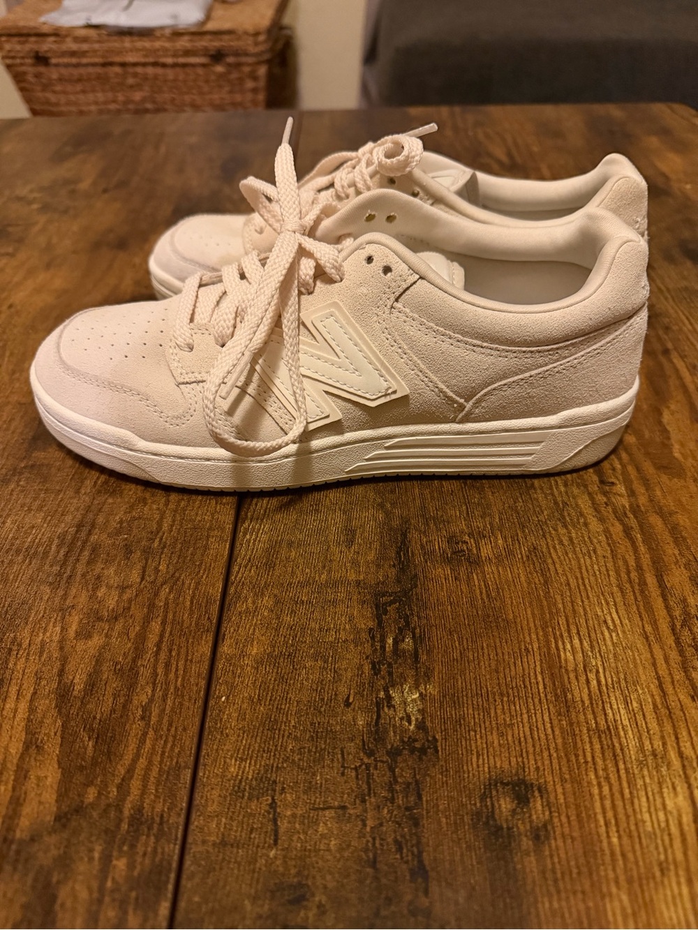 New Balance 480 Womans Casual Sneakers